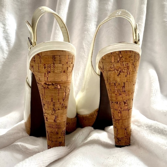 Stuart Weitzman white patent leather sling back peep toe with cork heel size 8 - Picture 6 of 15